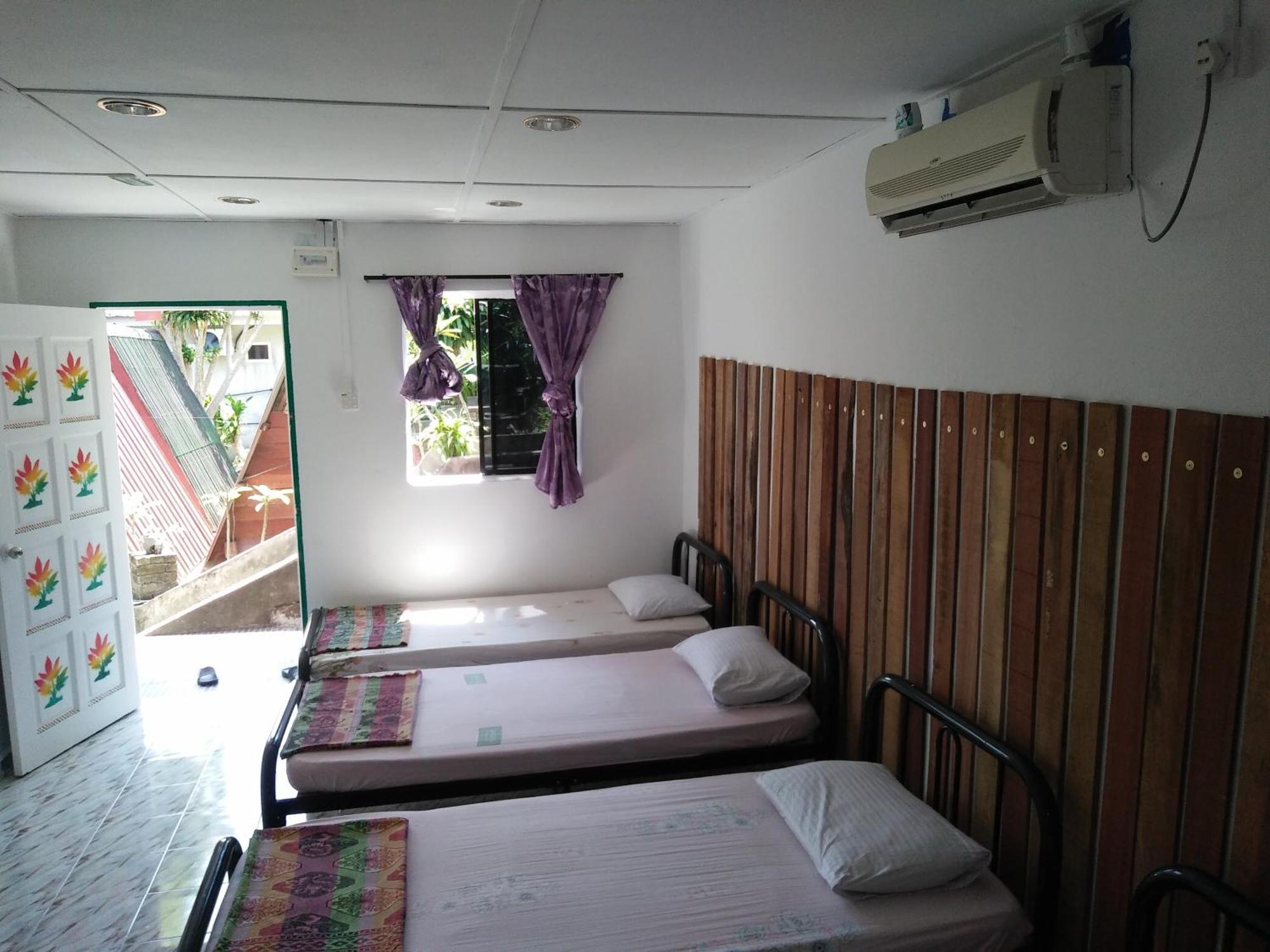 Nazri Nipah Camp Pangkor Hotel Kampung Teluk Nipah Room photo